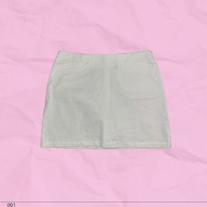 Vintage white Boston Proper mini skirt.